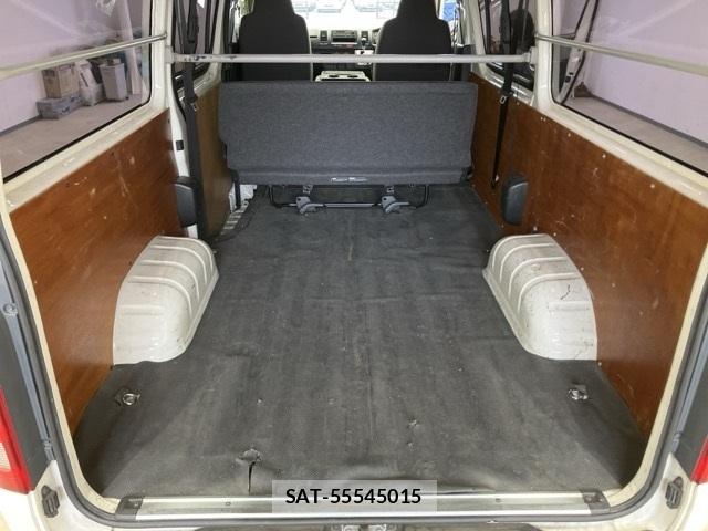 Toyota HIACE VAN 2019 6804490-13