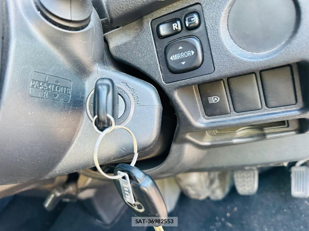 Toyota HIACE VAN 2019 6762419-16