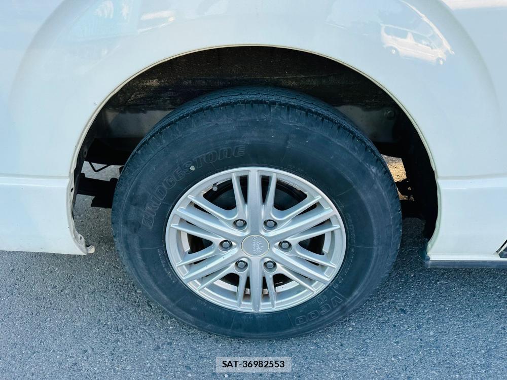 Toyota HIACE VAN 2019 6762419-27