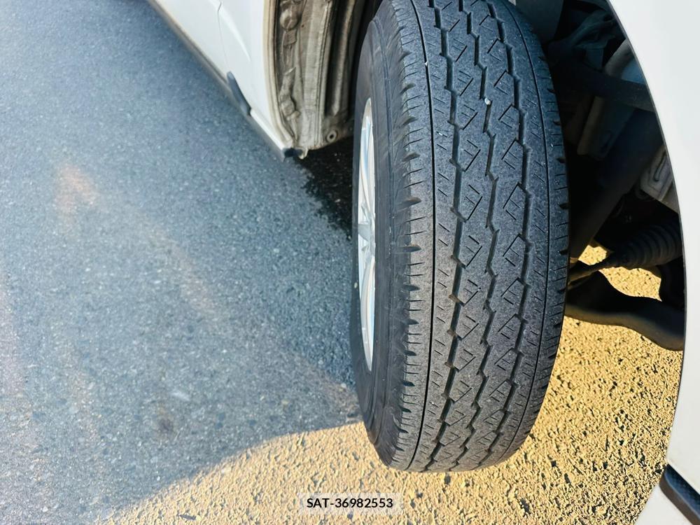Toyota HIACE VAN 2019 6762419-32