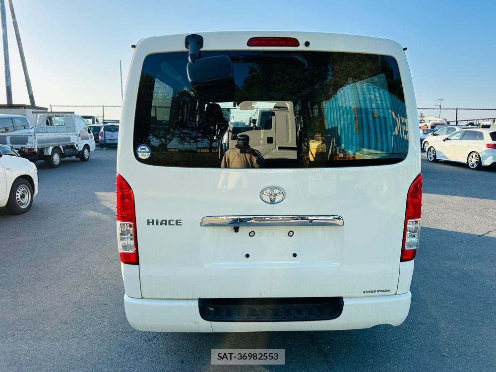 Toyota HIACE VAN 2019 6762419-3