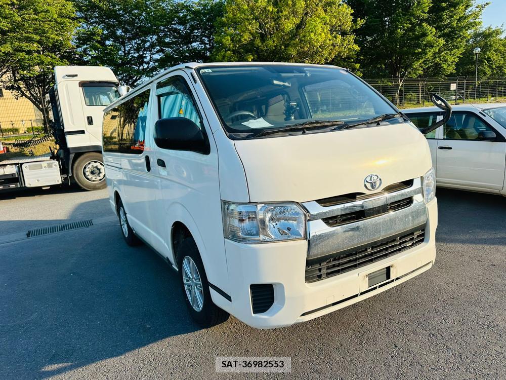 Toyota HIACE VAN 2019 6762419-6