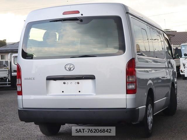 Toyota HIACE VAN 2021-11 6906028-2