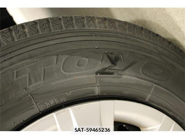 Toyota HIACE VAN 2014-11 6906030-25