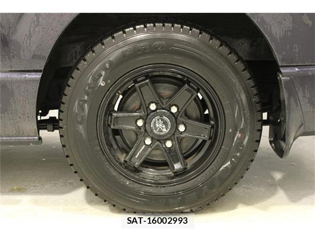 Toyota HIACE VAN 2021-02 7020579-23