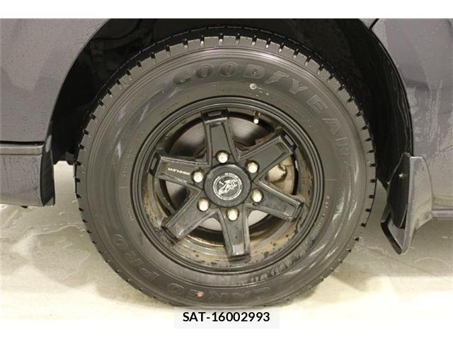 Toyota HIACE VAN 2021-02 7020579-24