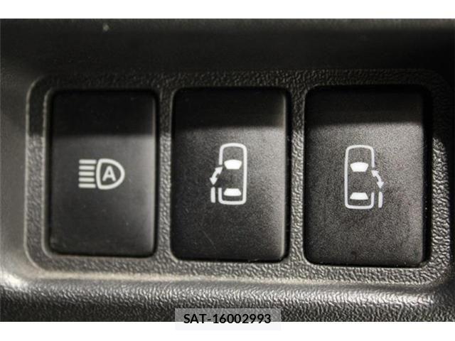 Toyota HIACE VAN 2021-02 7020579-2