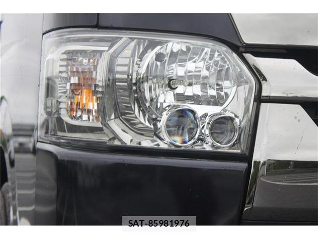 Toyota HIACE VAN 2022-07 7058765-10