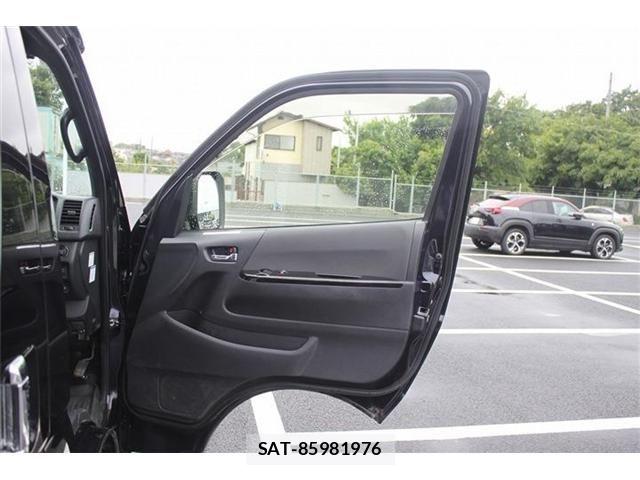 Toyota HIACE VAN 2022-07 7058765-27