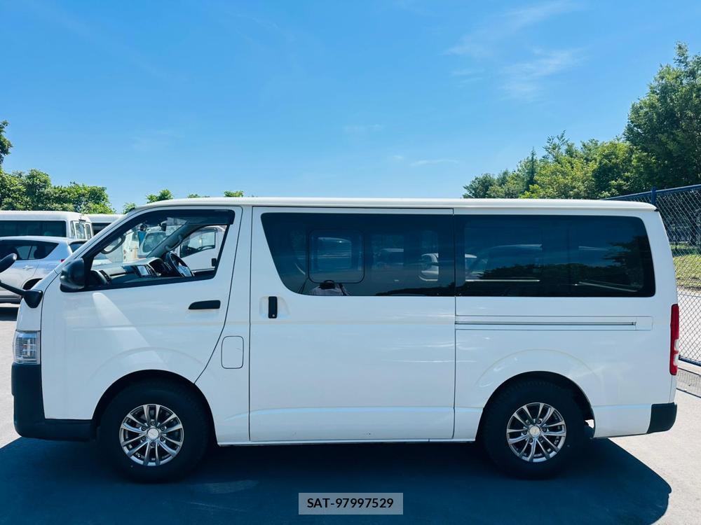 Toyota HIACE VAN 2019 7171829-1