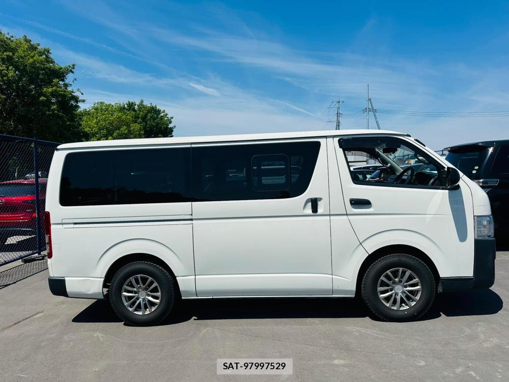 Toyota HIACE VAN 2019 7171829-5