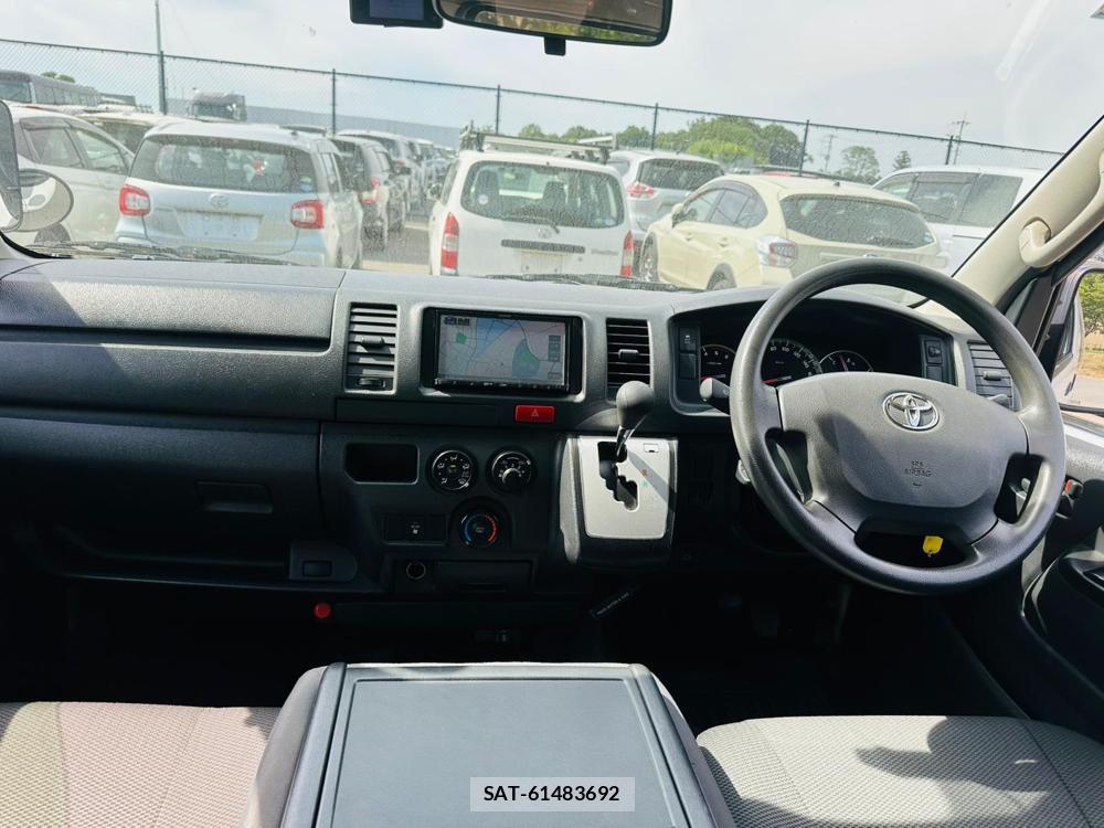 Toyota HIACE VAN 2019 7171825-12