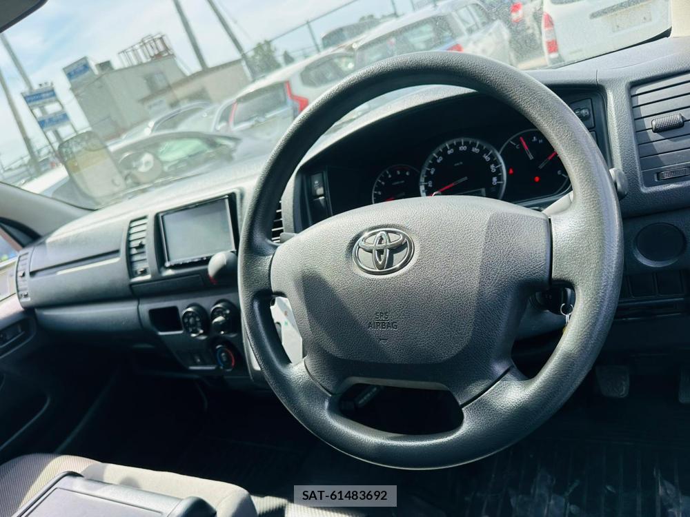 Toyota HIACE VAN 2019 7171825-14