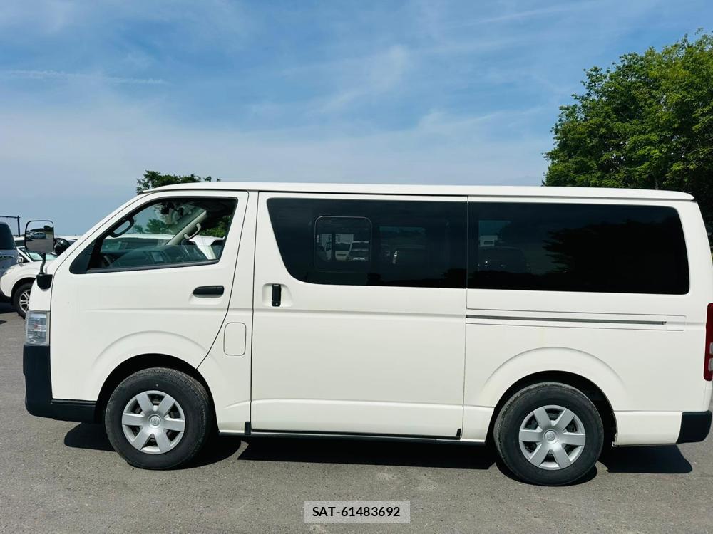 Toyota HIACE VAN 2019 7171825-1