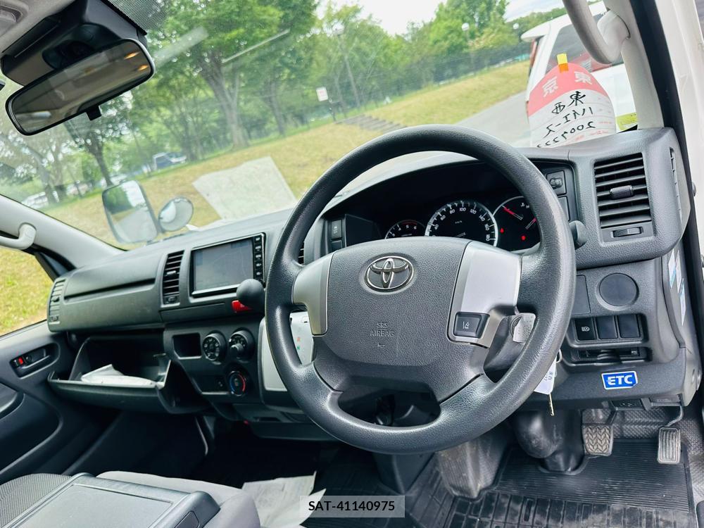Toyota HIACE VAN 2019 6900460-14