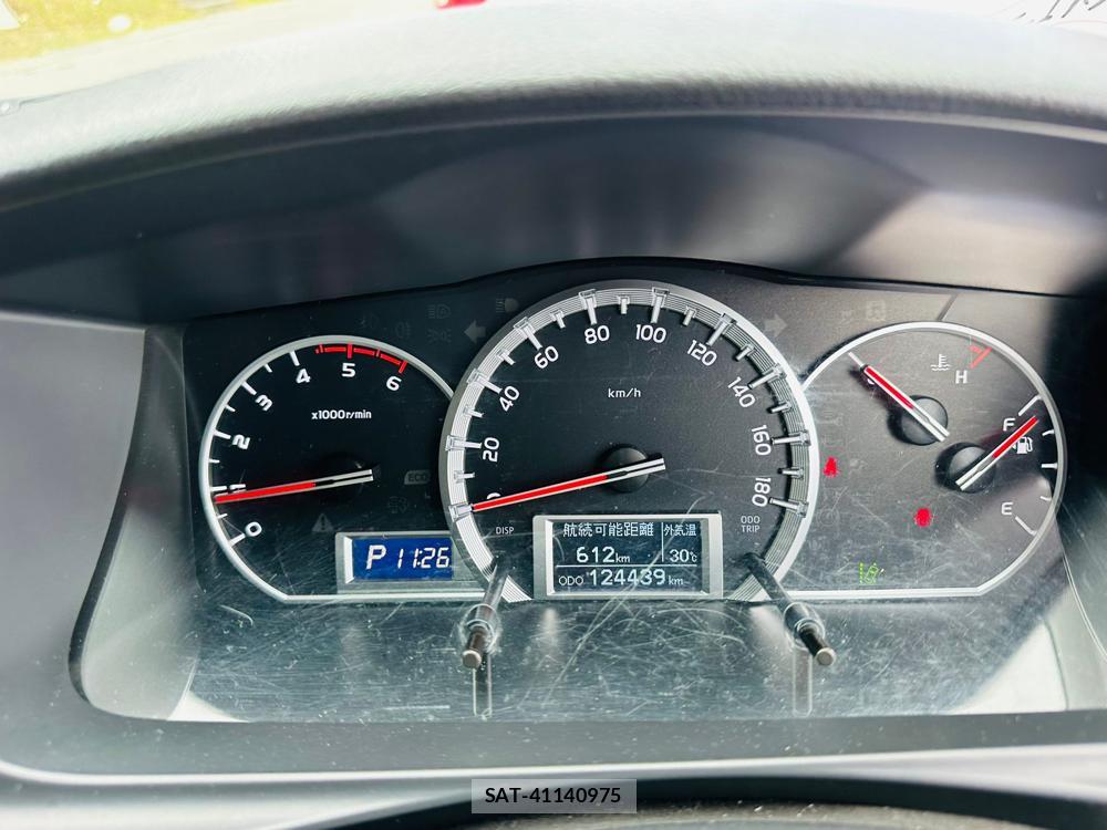 Toyota HIACE VAN 2019 6900460-15