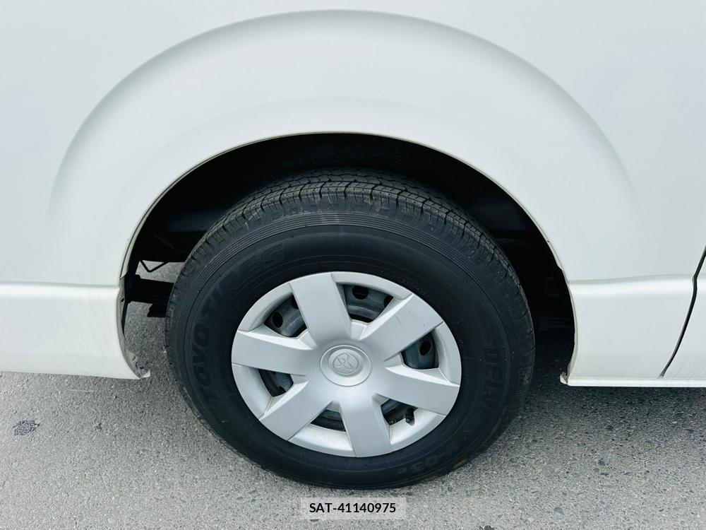 Toyota HIACE VAN 2019 6900460-27