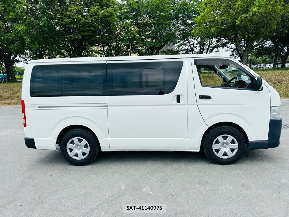 Toyota HIACE VAN 2019 6900460-5