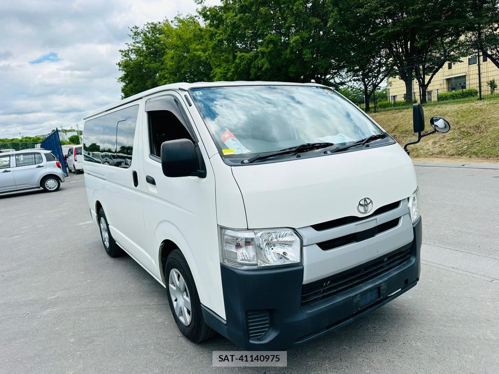Toyota HIACE VAN 2019 6900460-6