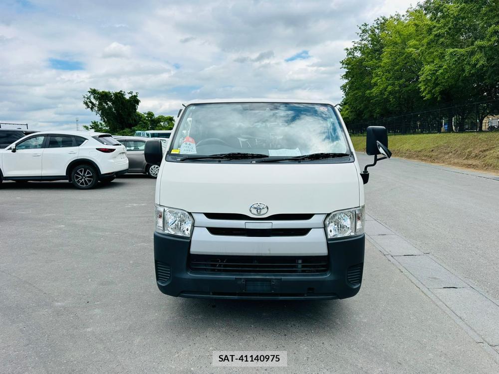 Toyota HIACE VAN 2019 6900460-7