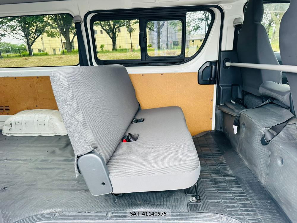 Toyota HIACE VAN 2019 6900460-8
