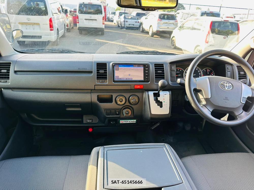 Toyota HIACE VAN 2019 6958149-12