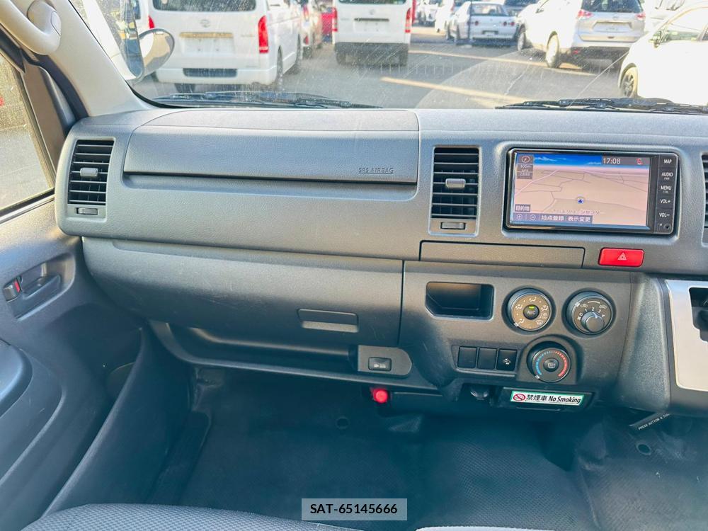 Toyota HIACE VAN 2019 6958149-17