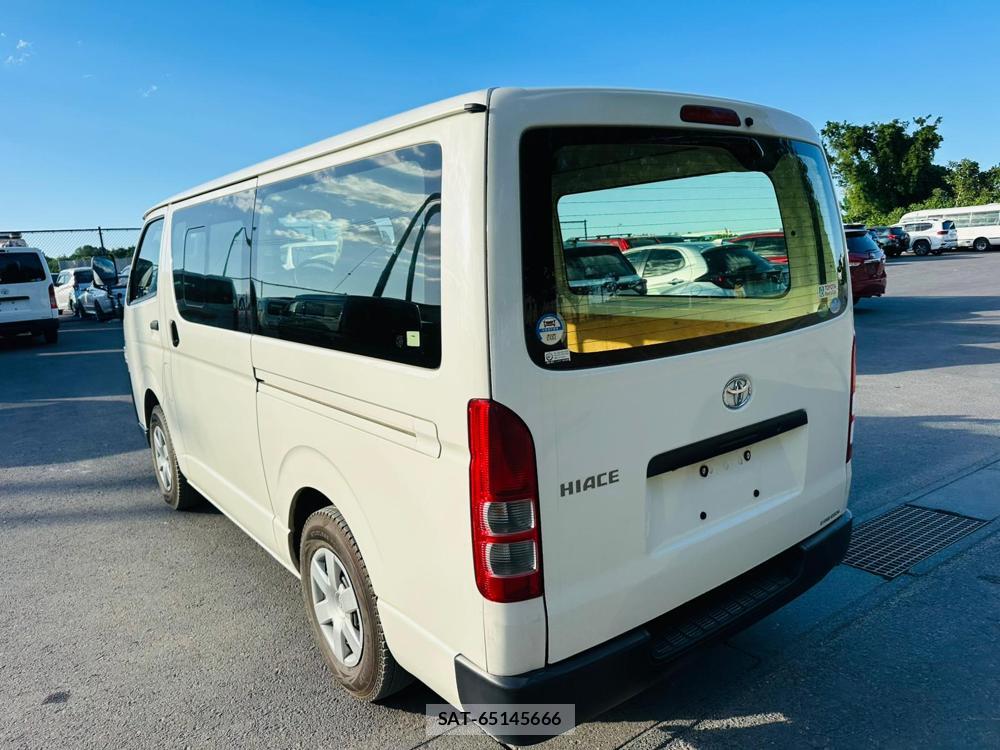 Toyota HIACE VAN 2019 6958149-2