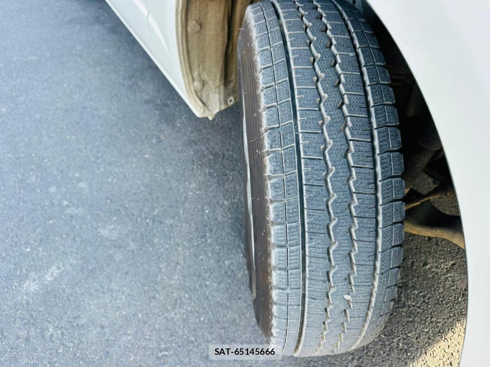 Toyota HIACE VAN 2019 6958149-32