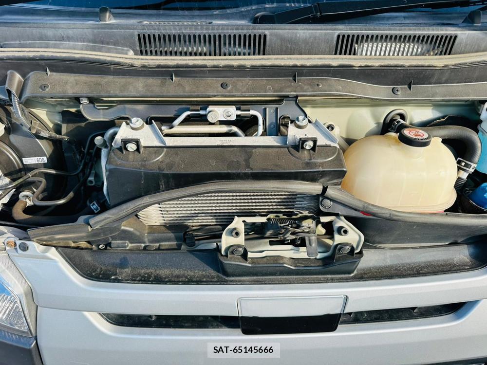 Toyota HIACE VAN 2019 6958149-33