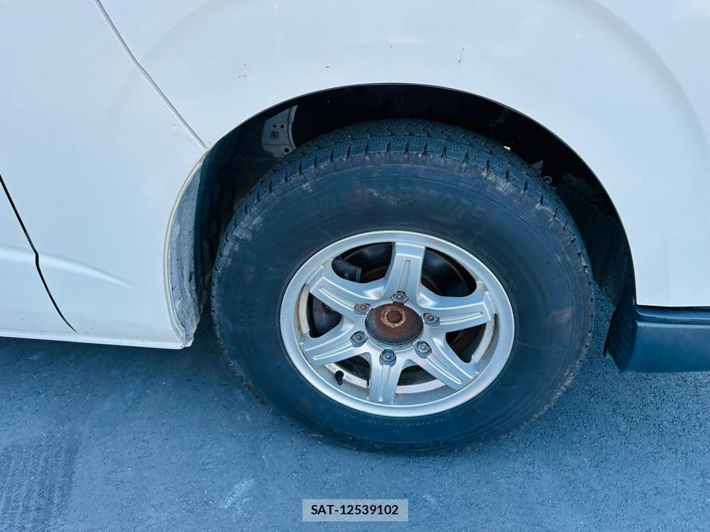 Toyota HIACE VAN 2020 7009994-28