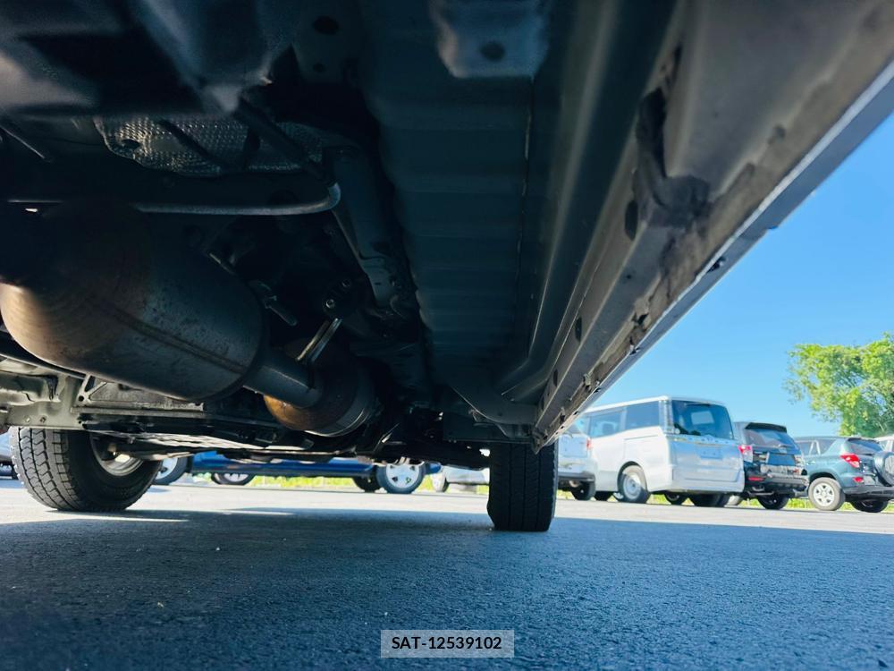 Toyota HIACE VAN 2020 7009994-37