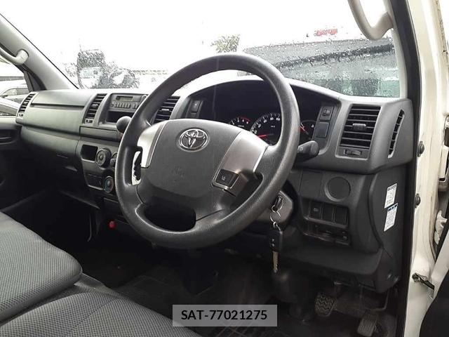 Toyota HIACE VAN 2020 7193938-8