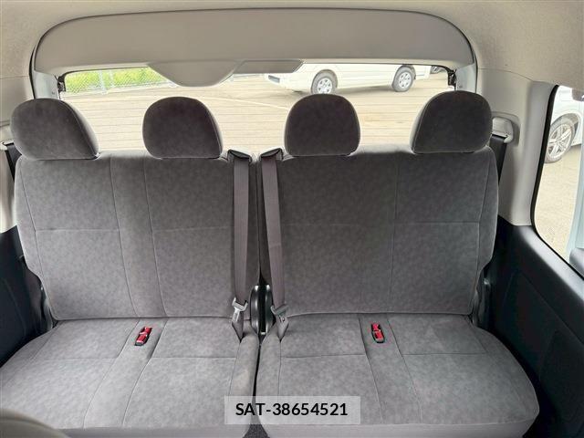 Toyota HIACE VAN 2026-04 7219340-16