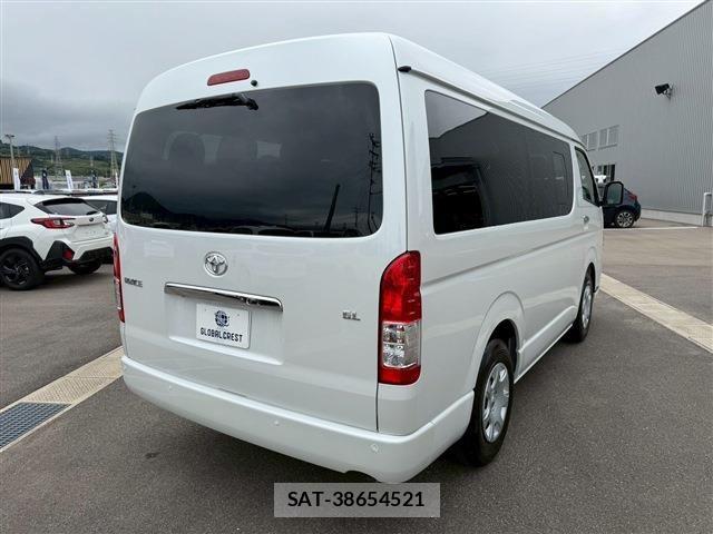 Toyota HIACE VAN 2026-04 7219340-5