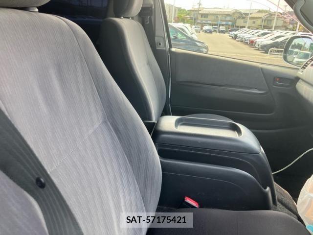 Toyota HIACE VAN 2012-03 7219330-9