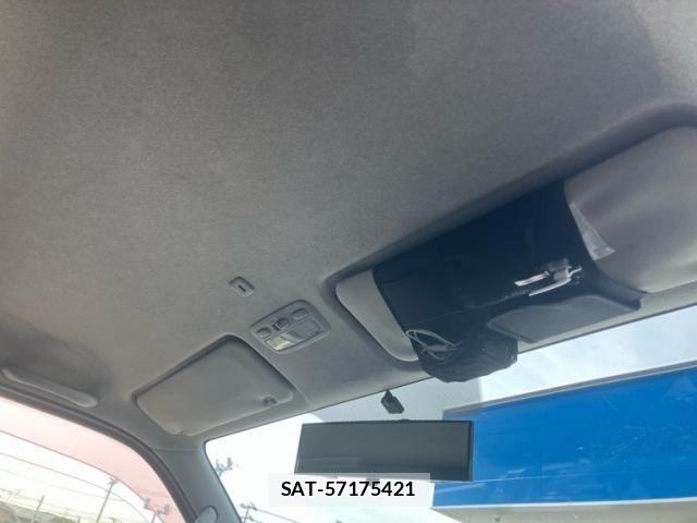 Toyota HIACE VAN 2012-03 7219330-10