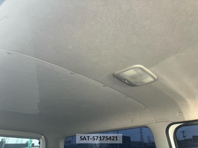 Toyota HIACE VAN 2012-03 7219330-16