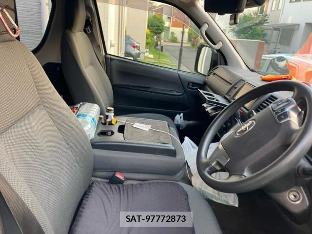 Toyota HIACE VAN 2022-06 7219339-10