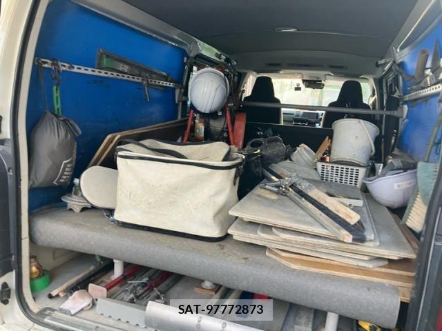 Toyota HIACE VAN 2022-06 7219339-7