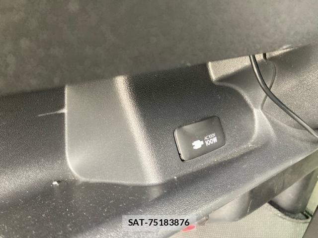 Toyota HIACE VAN 2020-06 7219333-27