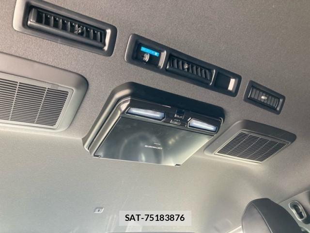 Toyota HIACE VAN 2020-06 7219333-5