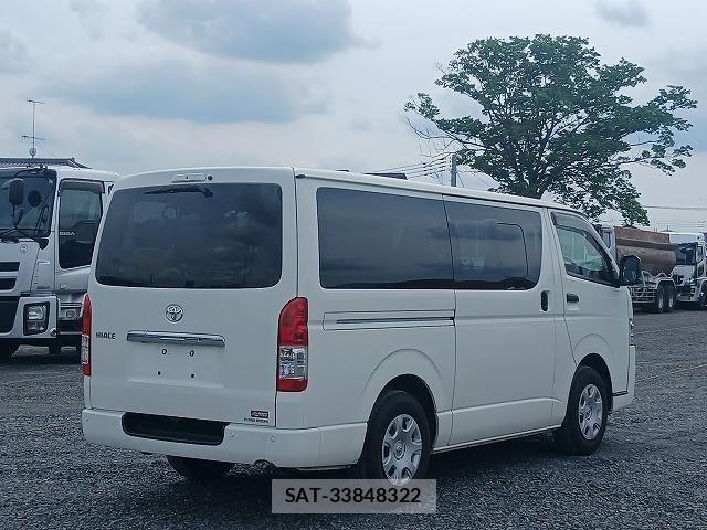 Toyota HIACE VAN 2025-03 7219341-4