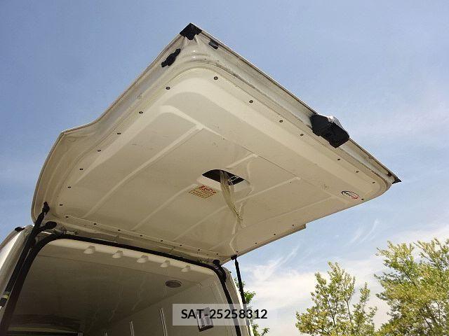 Toyota HIACE VAN 2017-08 7219334-9