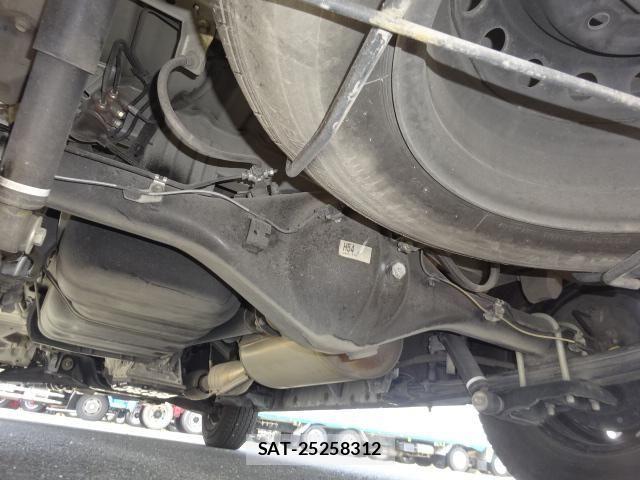 Toyota HIACE VAN 2017-08 7219334-22