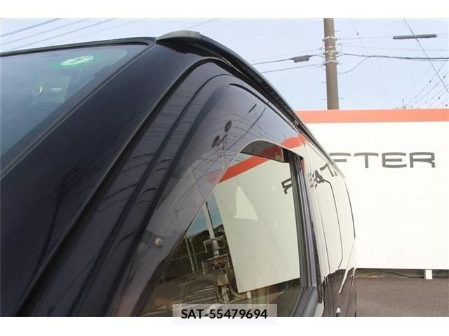 Toyota HIACE VAN 2018-06 7219332-23