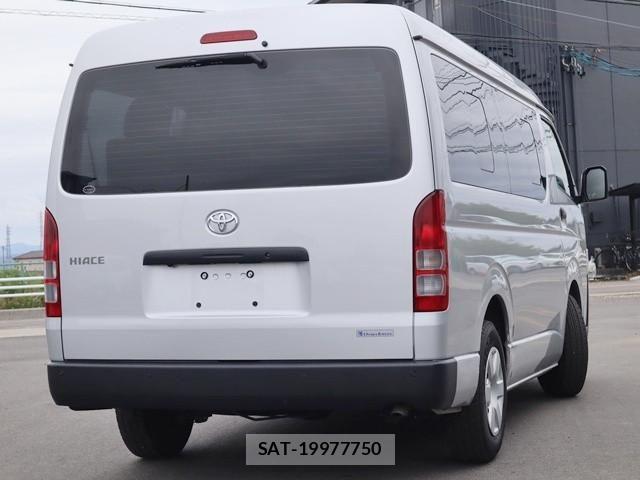 Toyota HIACE VAN 2021-08 7219331-2