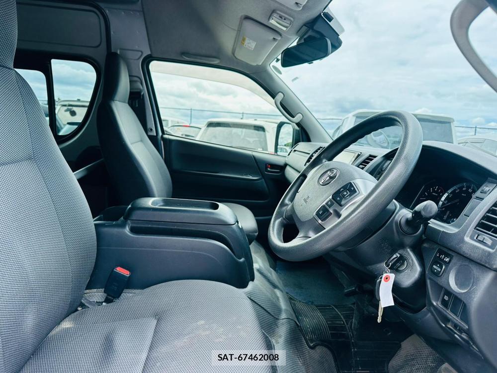 Toyota HIACE VAN 2020 7171843-10