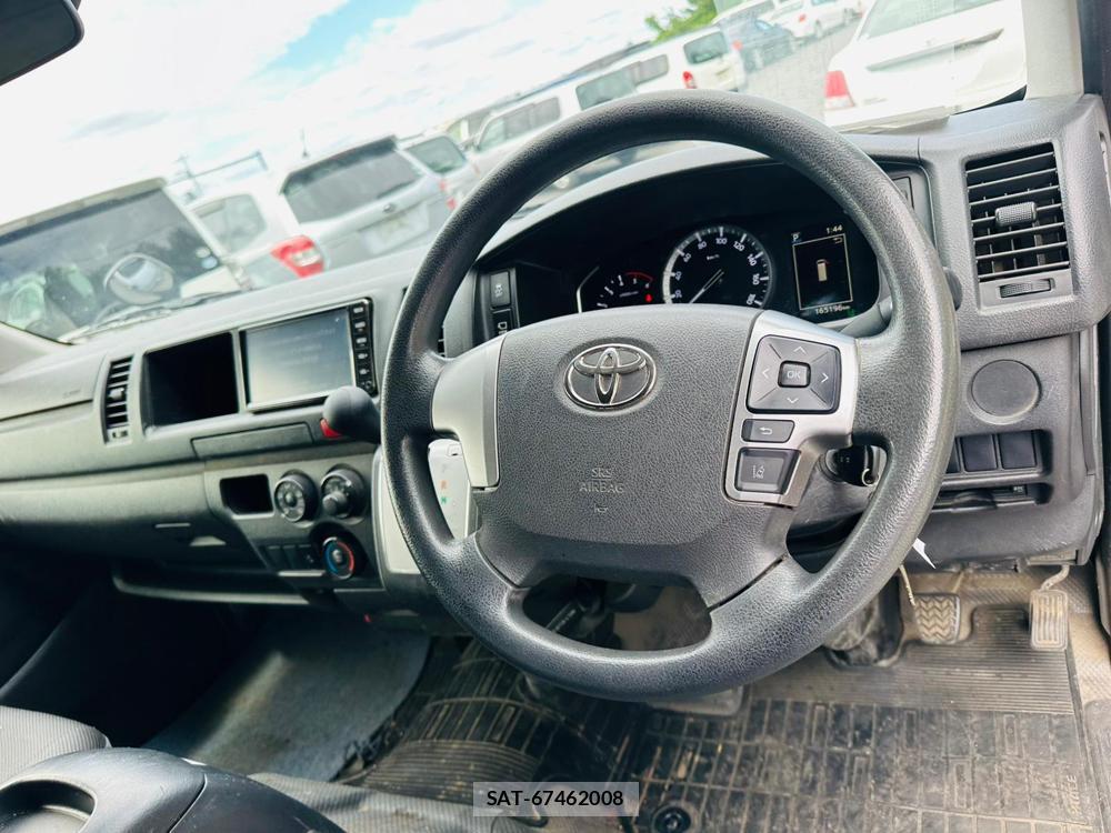 Toyota HIACE VAN 2020 7171843-13
