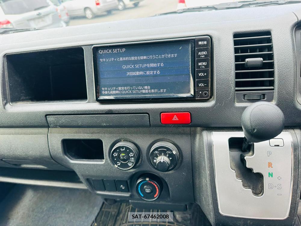 Toyota HIACE VAN 2020 7171843-18